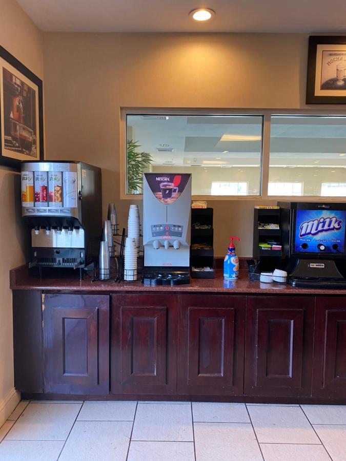 Best Western Bar Harbour Inn Massapequa Park Exteriör bild